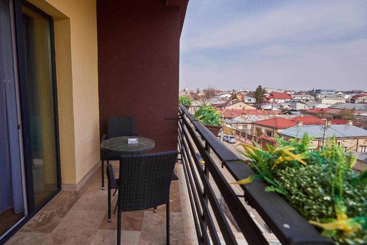 Adriano Hotel